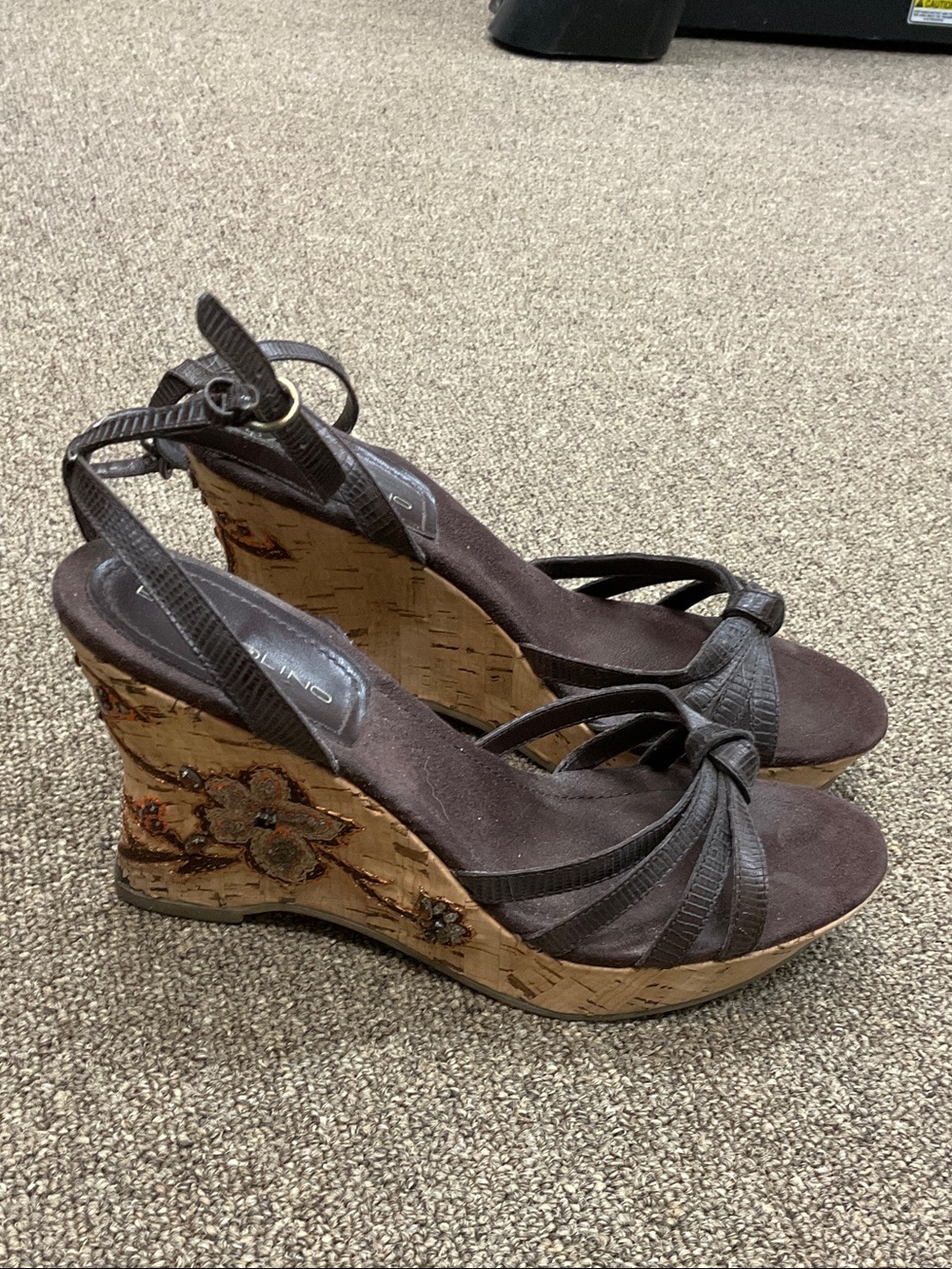 Bandolino Brown Cork Wedge Sandals with Floral Cork Details
